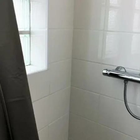 ! Entre Port, Plage Et Commerces ! Apartamento